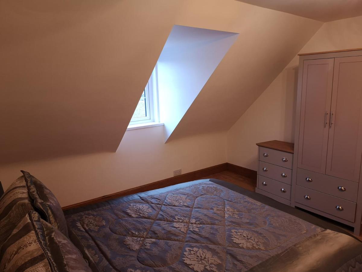 Attic Floor Apartment, City Centre Inverness Ngoại thất bức ảnh