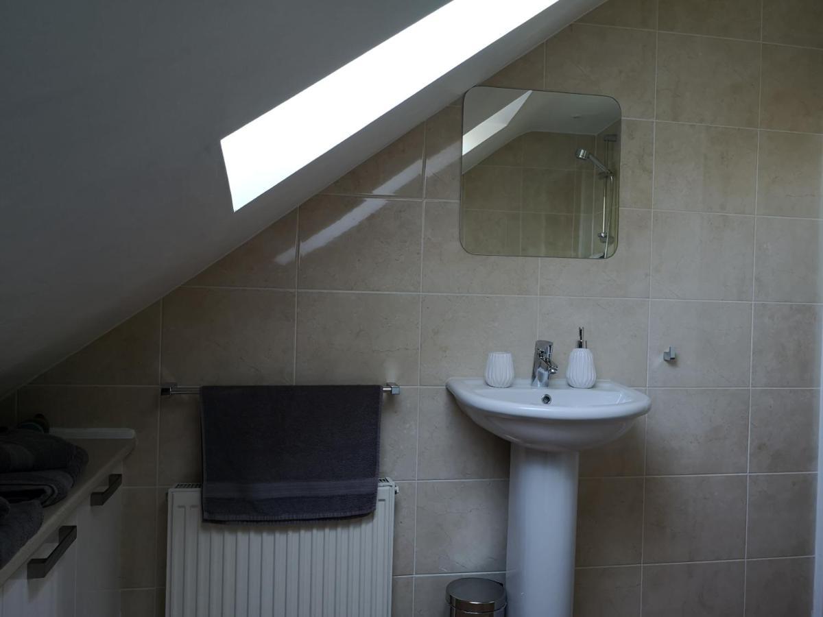 Attic Floor Apartment, City Centre Inverness Ngoại thất bức ảnh